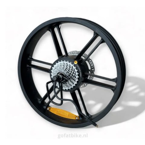 OUXI V8 3.0 - Motore
