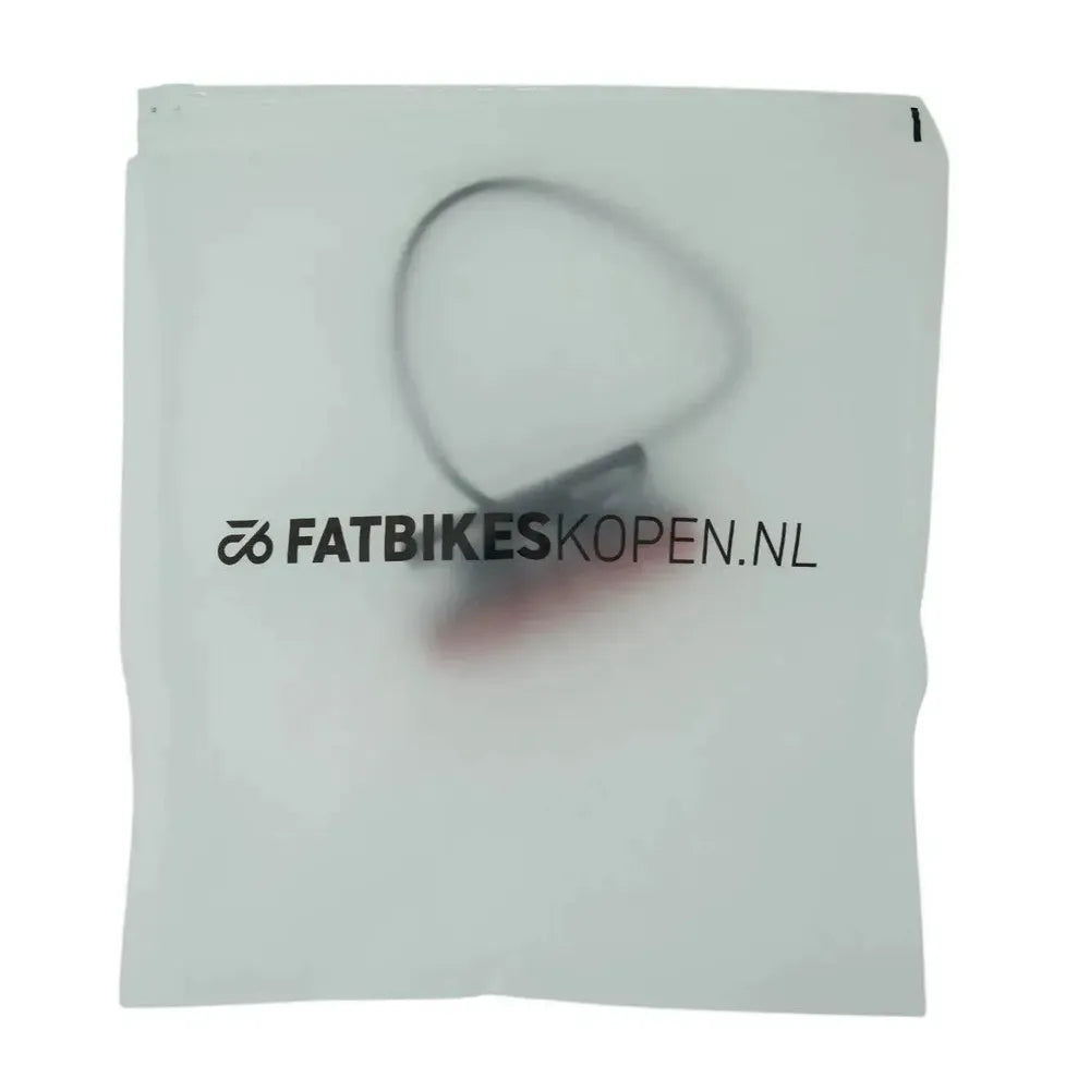 Luce posteriore Ouxi